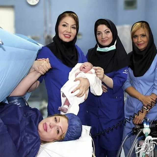 عکس دختر نیوشا ضیغمی